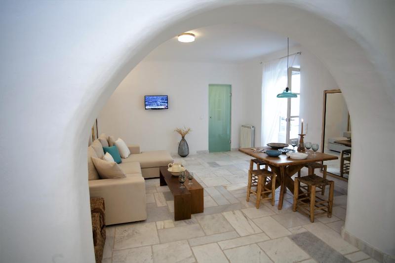 Two-Bedroom House image 2