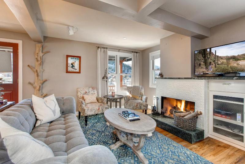 Three-Bedroom House image 1
