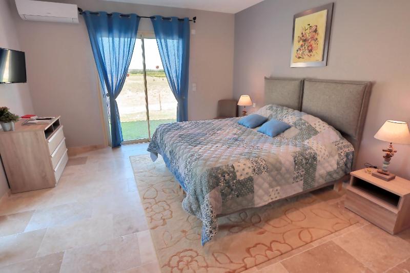Deluxe Double Room image 1