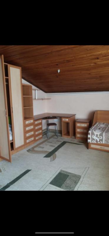 Family Room image 1