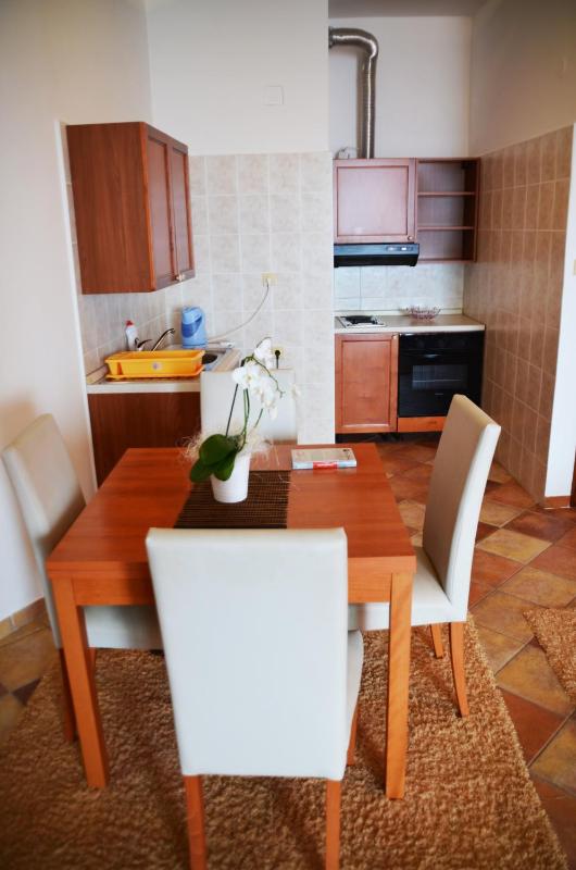 Apartment with Balcony and Sea View image 2