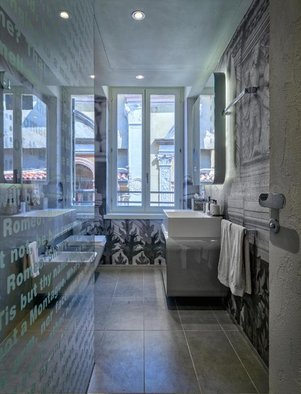 Apartment - Split Level image 2