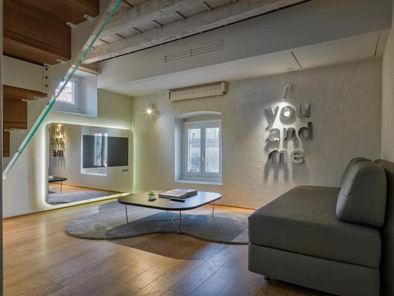 Lords of Verona Luxury Apartments - image 13