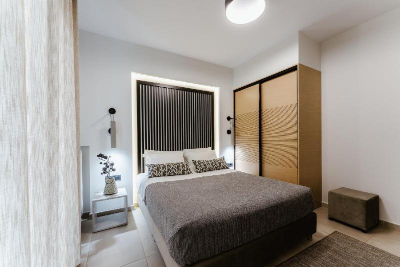 Deluxe Apartment image 1