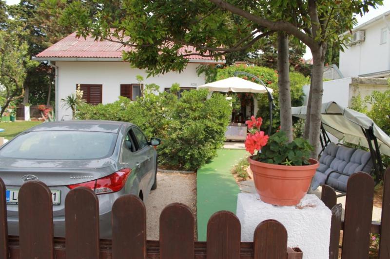 Apartment in Sabunike with Terrace Air conditioning Wi-Fi Washing machine (231-1) - image 27