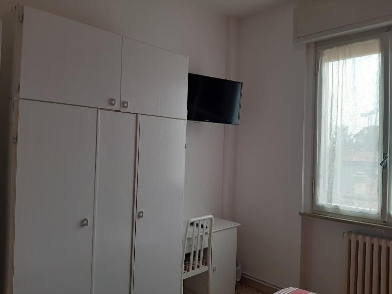 Economy Double or Twin Room image 1