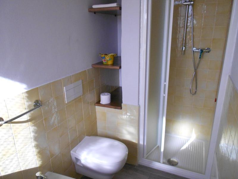 Quadruple Room image 4