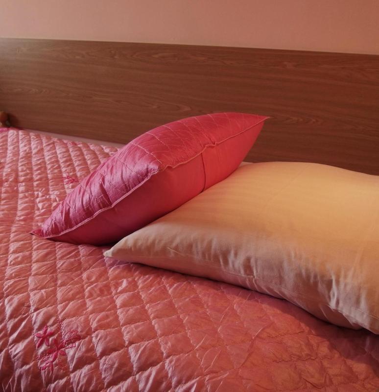 Single Room image 3