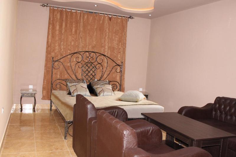 Comfort Triple Room image 4
