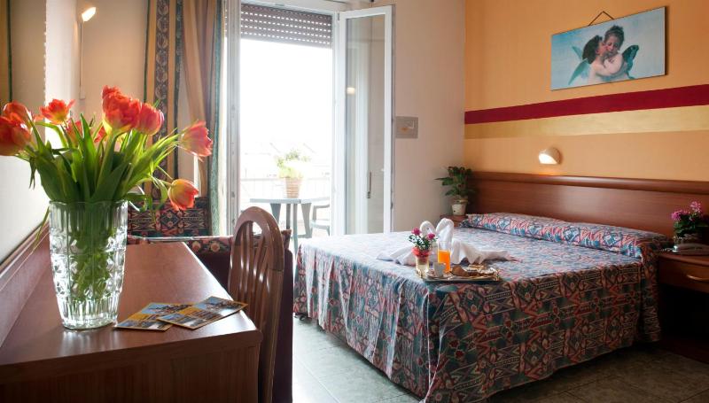 Hotel Dolly - image 27