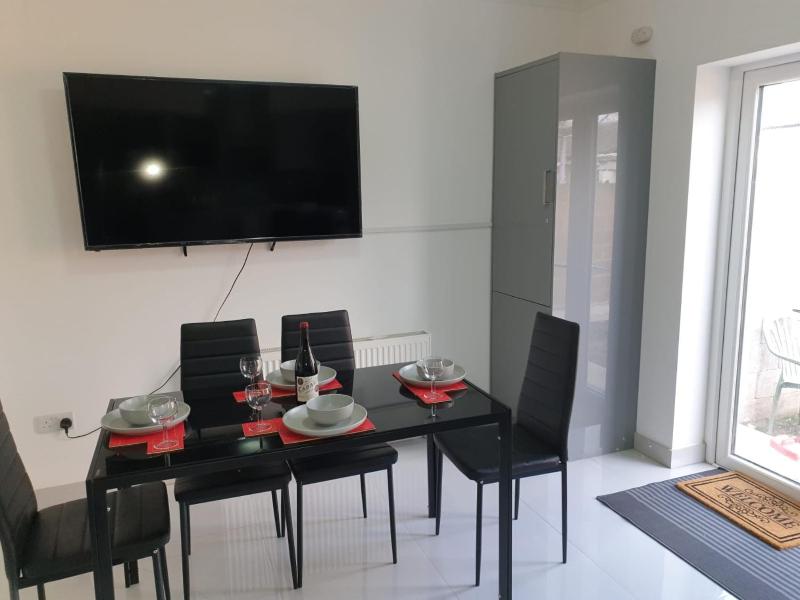 Apartment image 2
