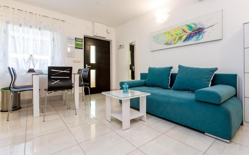 Two-Bedroom Apartment with Terrace image 3