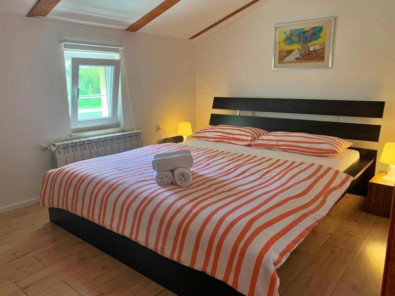 Two-Bedroom Apartment with Terrace and Sea View image 2
