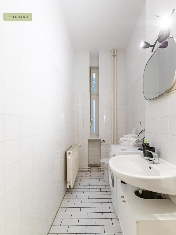 Standard Suite image 2