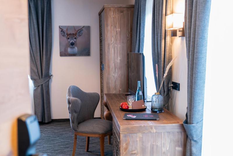 Superior Double Room image 2