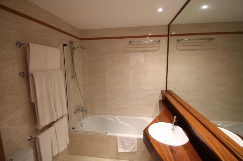 Apartaments Talayot - image 28