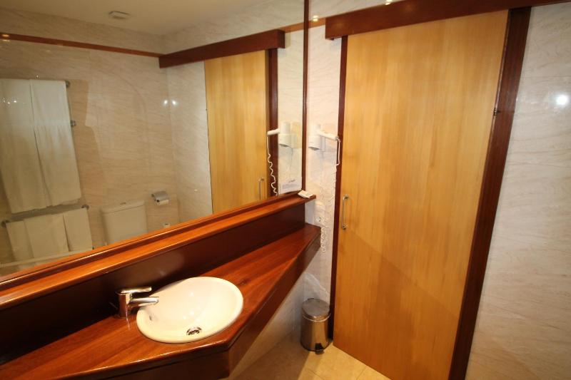 Apartaments Talayot - image 20
