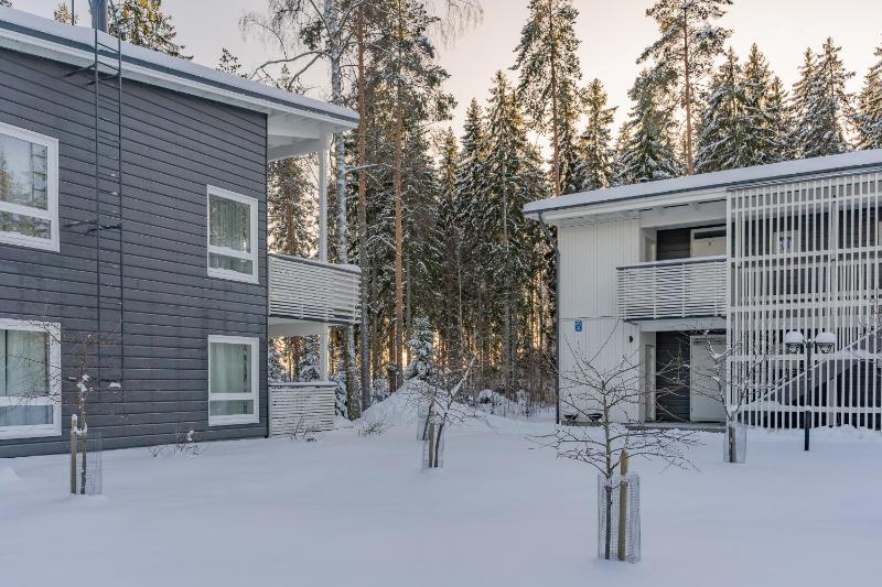 One-Bedroom Apartment with Balcony and Sauna image 2