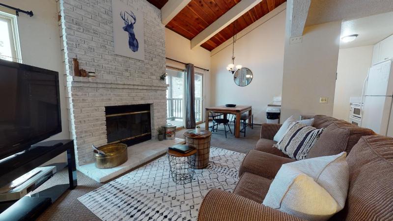 Three-Bedroom Apartment image 1