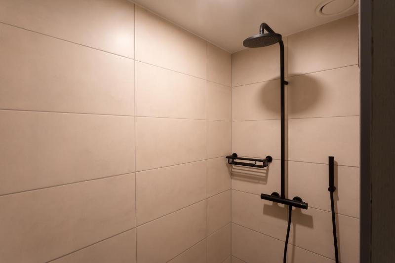 Superior Suite image 2