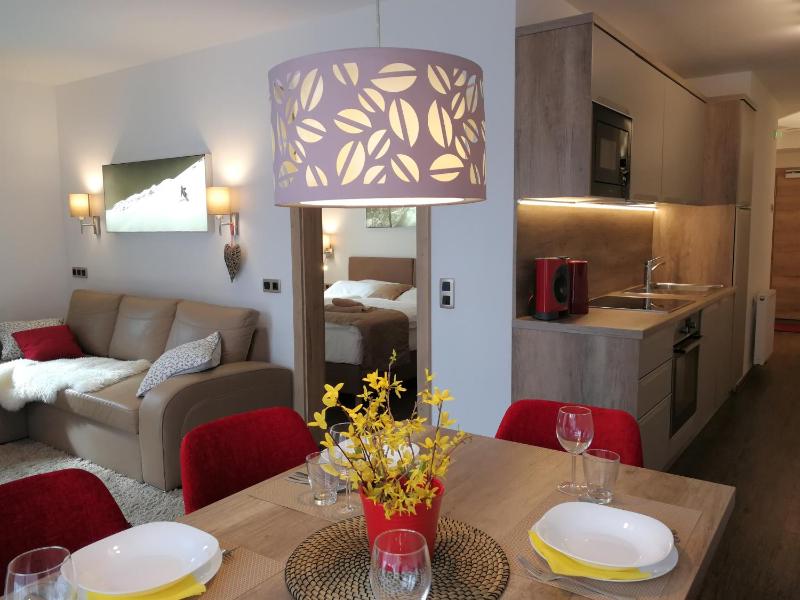 Two-Bedroom Apartment image 3