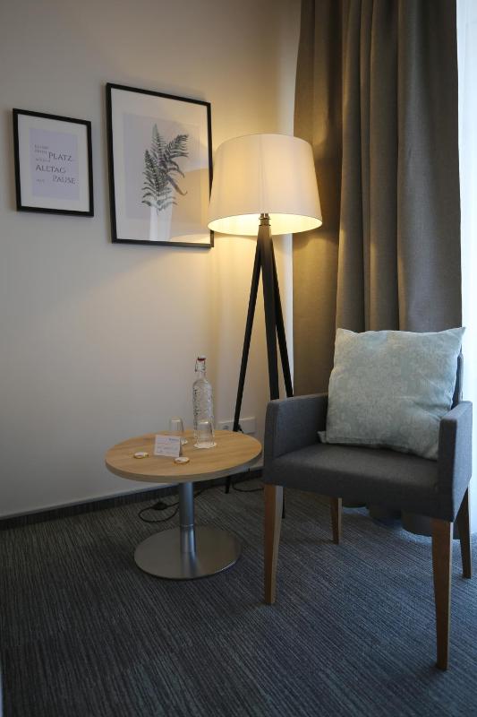 Double Room image 2