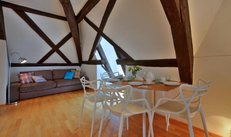 Apartment with Terrace image 2