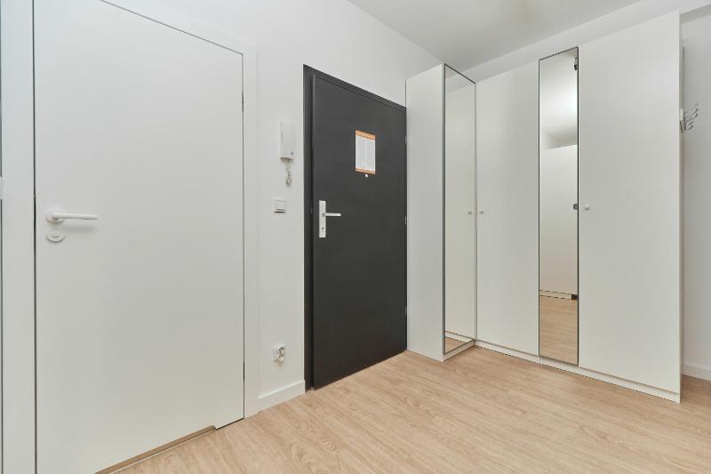 Modern Apartments Kościuszki with FREE GARAGE Wrocław by Noclegi Renters - image 9