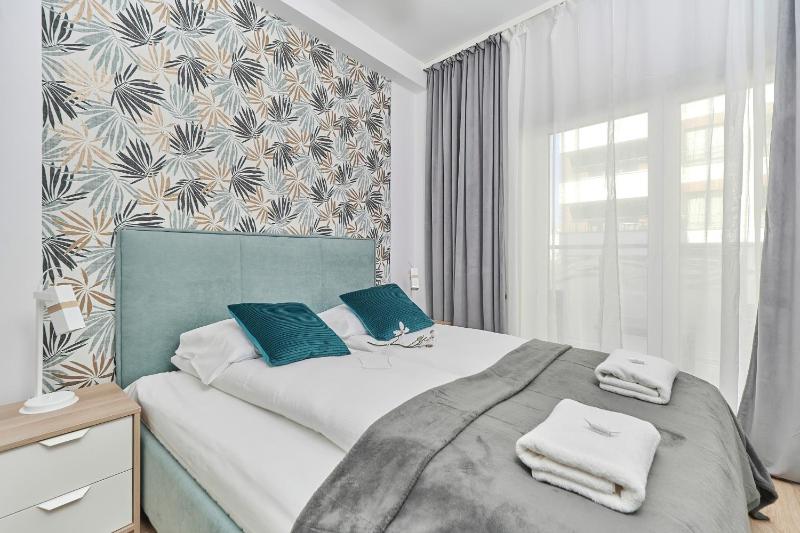 Modern Apartments Kościuszki with FREE GARAGE Wrocław by Noclegi Renters - image 48