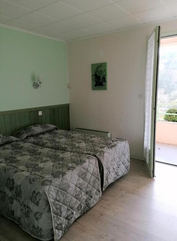 Twin Room with Terrace image 1