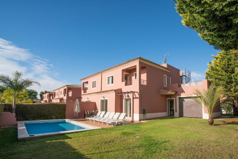 Villa image 2