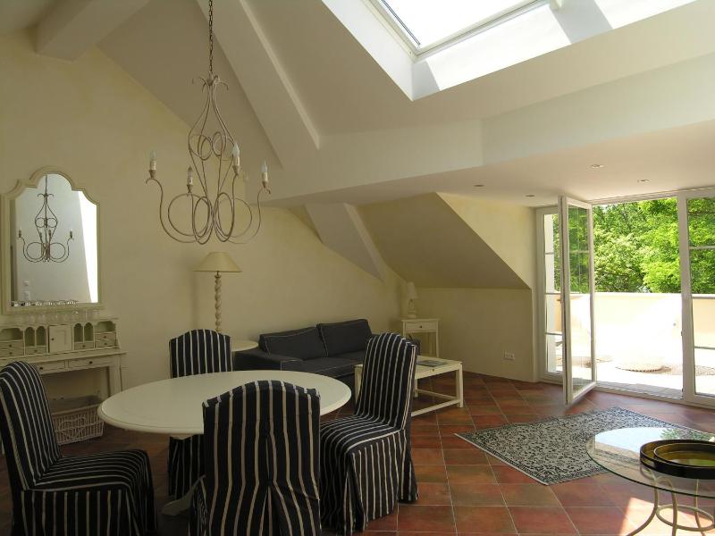 Apartment 4 (La Mansarda) image 3