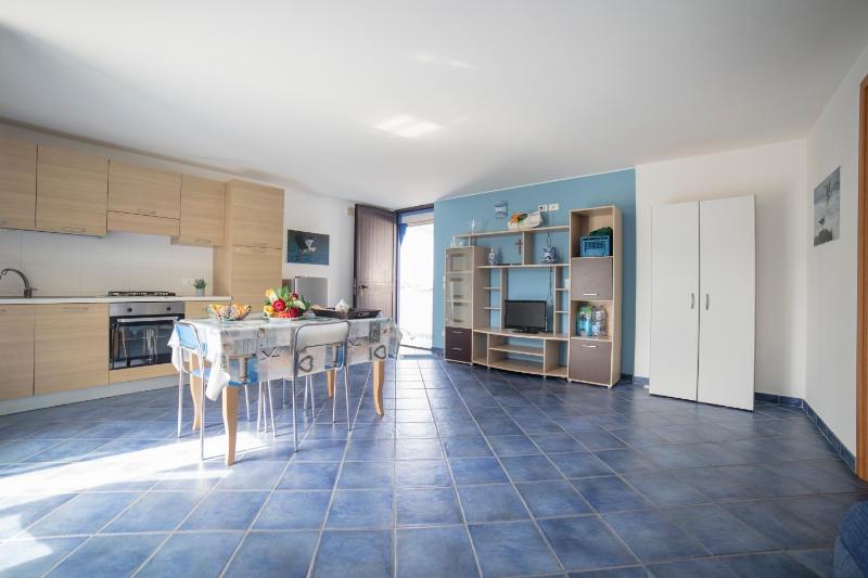 One-Bedroom Apartment image 1