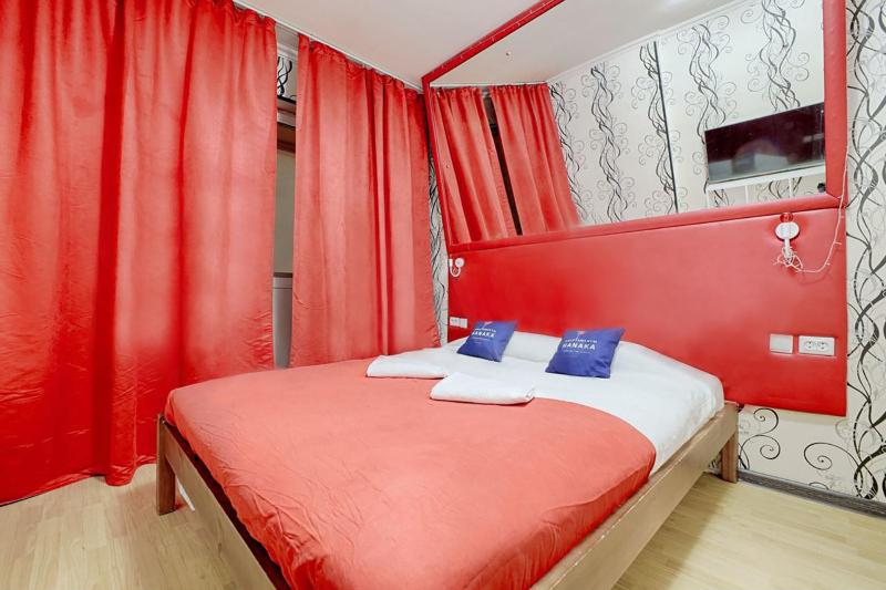 One-Bedroom Apartment image 1