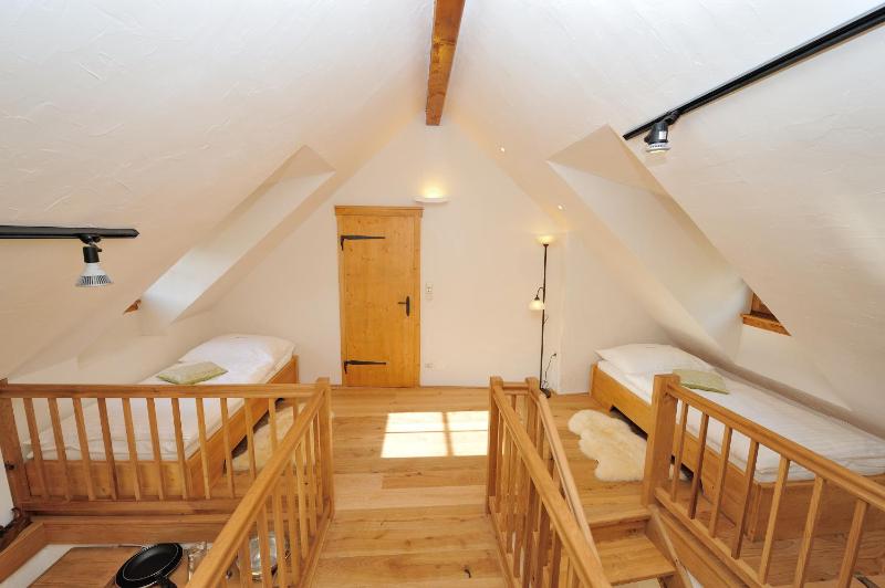 One-Bedroom Apartment with Terrace image 4