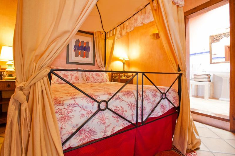 One-Bedroom Cottage with Terrace (4 Adults) image 4