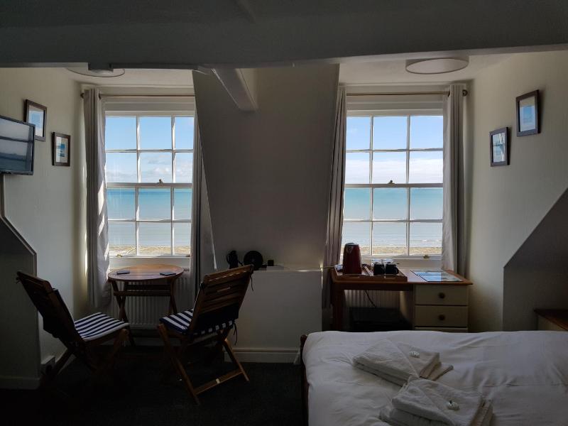 Seaspray Guest House - image 48