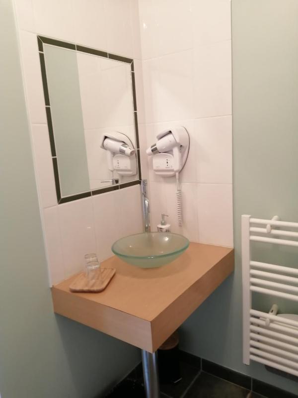 Family Double Room image 3