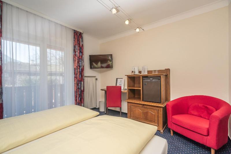 Superior Double Room image 4
