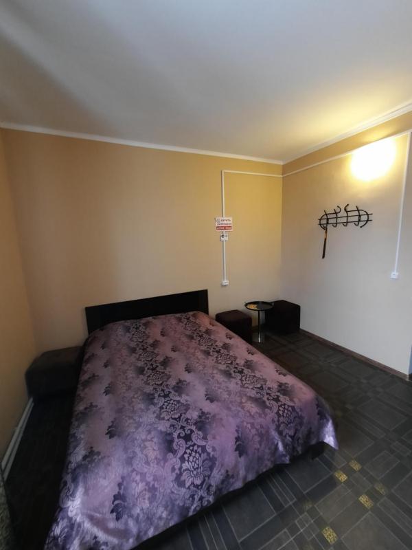 Double Room image 2