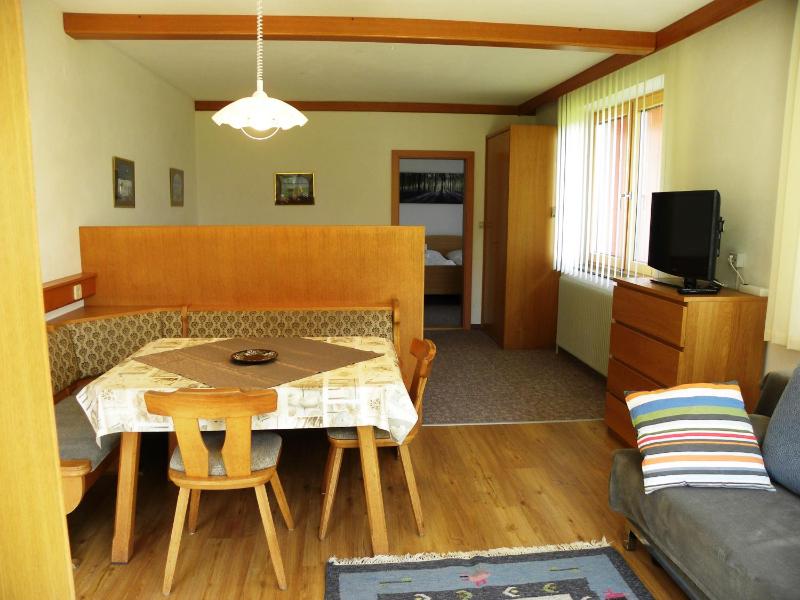 One-Bedroom Apartment image 1