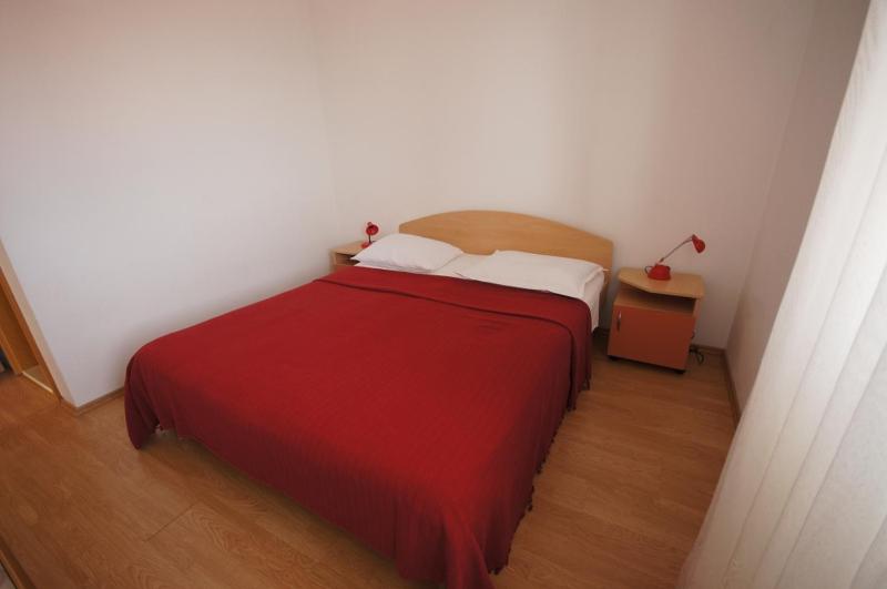 Apartment 75-7 - image 29