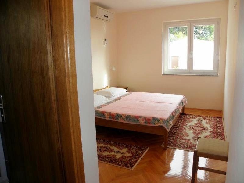 Apartment in Duce with sea view terrace air conditioning Wi-Fi (4166-2) - image 7