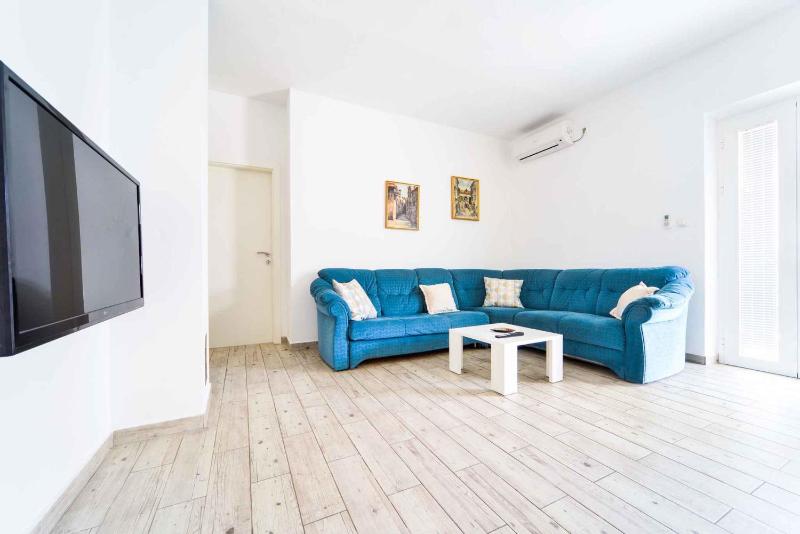 Two-Bedroom Apartment in Biograd na Moru II - image 11