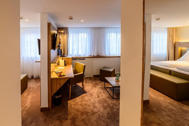 Junior Suite image 4