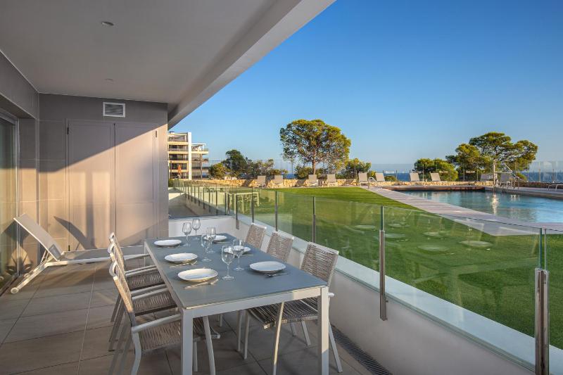 Superior Apartment image 2