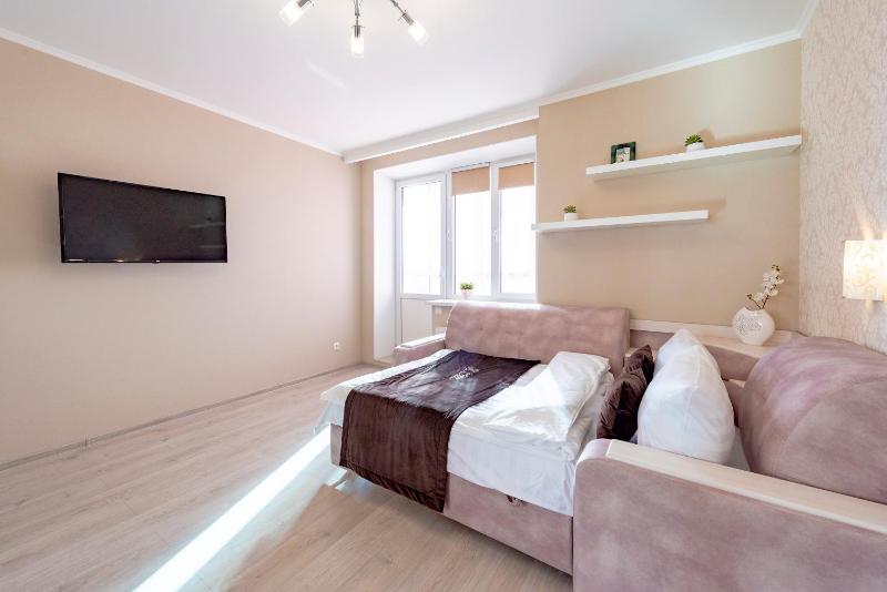 One-Bedroom Apartment image 1