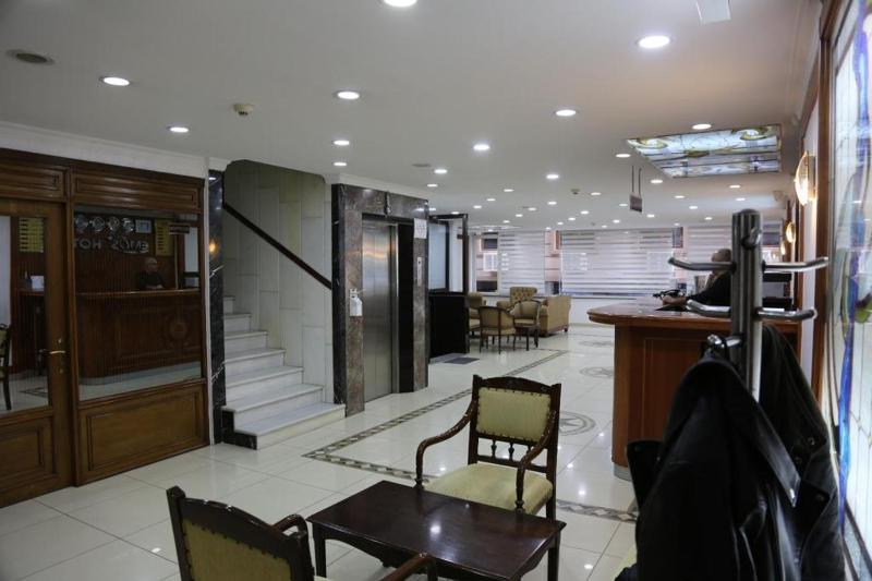 EMOS HOTEL - image 4