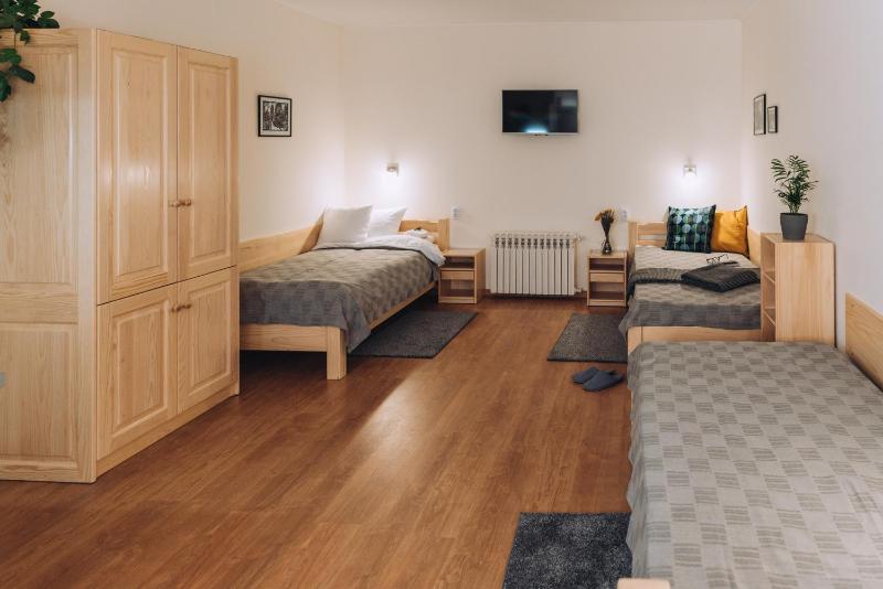 One-Bedroom Apartment image 1