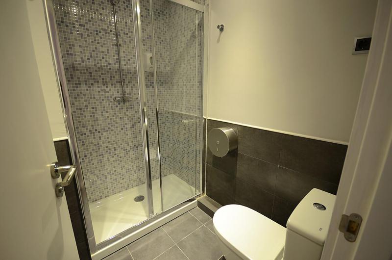 Bed in 4-Bed Female Dormitory Room image 3